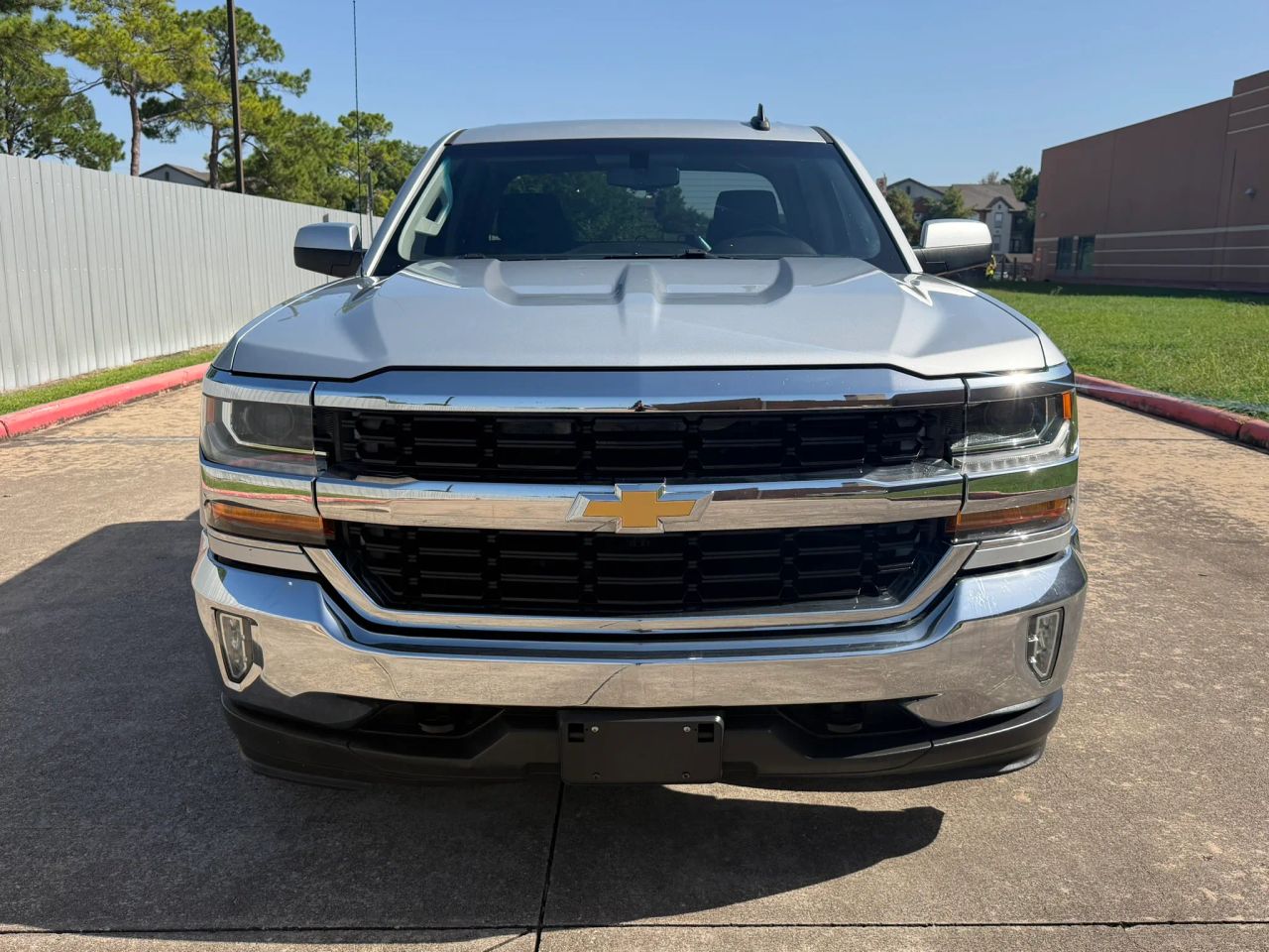 chevrolet silverado 1500 2017 1GCVKREC1HZ122672 image chevrolet silverado 1500 2017 1GCVKREC1HZ122672 image